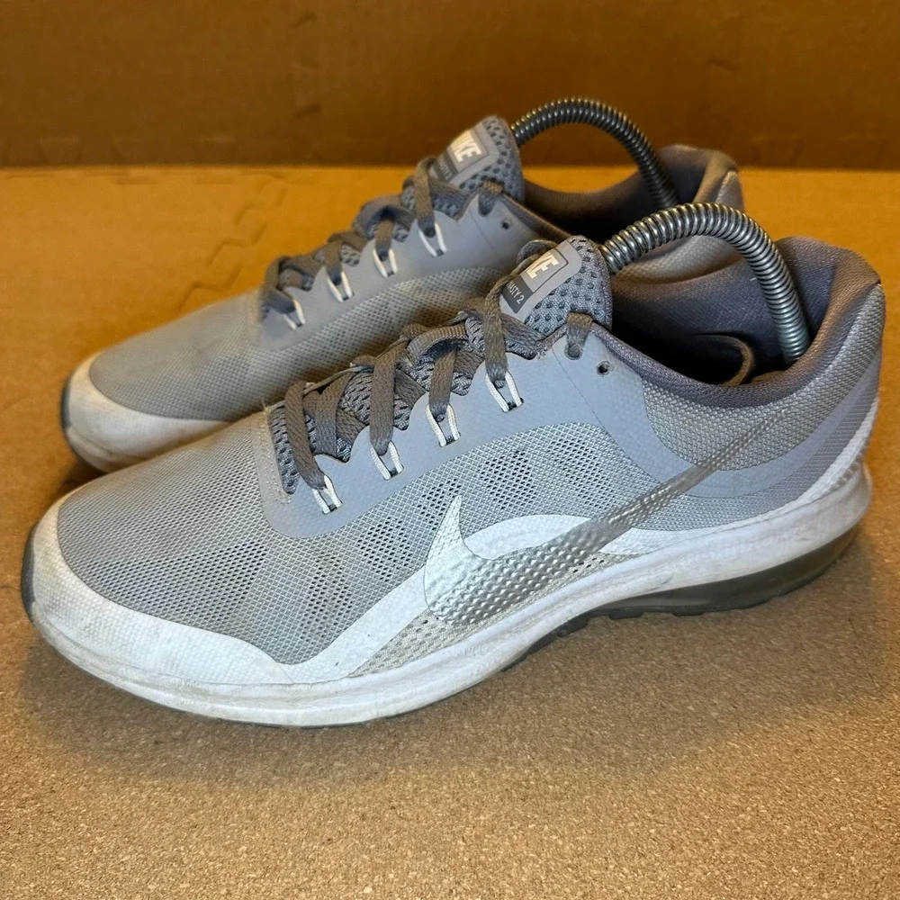 Nike Air Max Dynasty 2 Running Shoes Women 10 Grey 852445-004 Sneakers Athletic